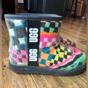 UGGS kids classic clear mini boot